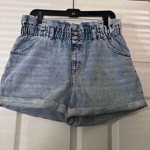Wild Fable High Waisted Jean Shorts size Medium